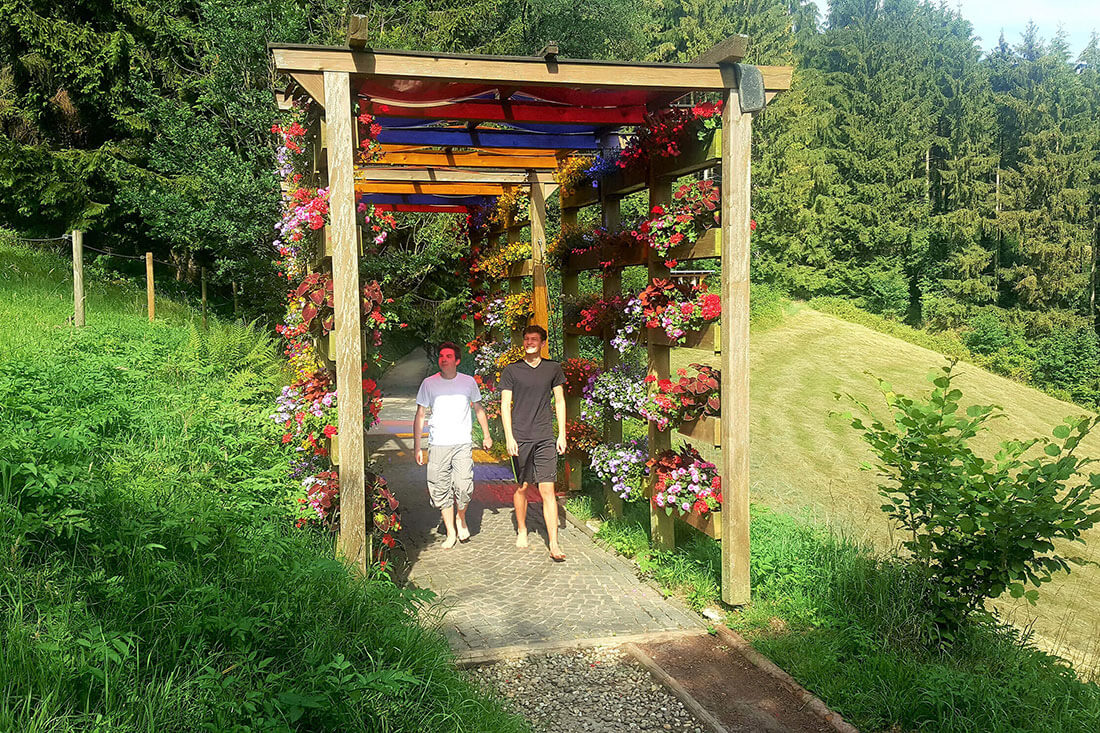 Gutach – Park mit allen Sinnen - Blumentunnel
